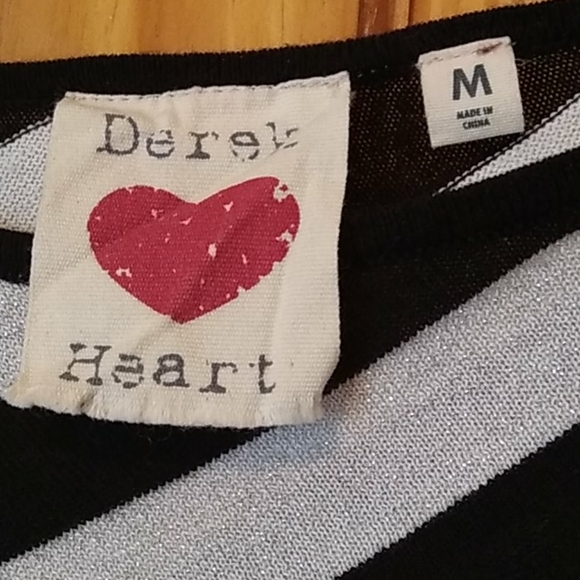 Derek Heart Asymmetrical Crew Neck Stripe Top - Picture 6 of 10